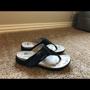 Therafit sandals